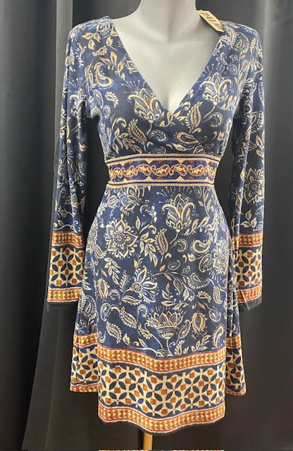 Robe Palme fond bleu